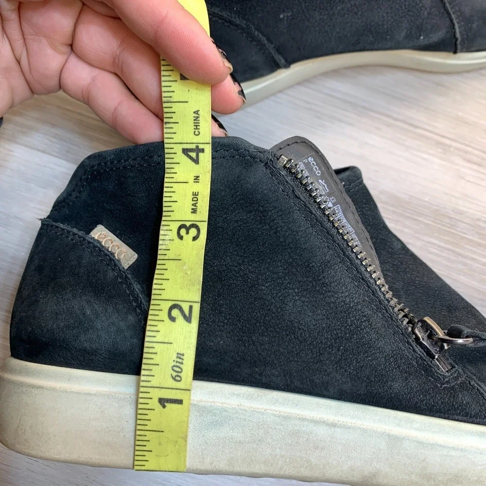 Ecco soft bootie